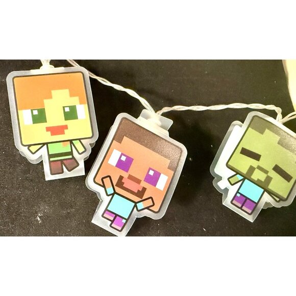 MINECRAFT 10 Battery operated String Lights - Working. Like new. - Picture 3 of 11
